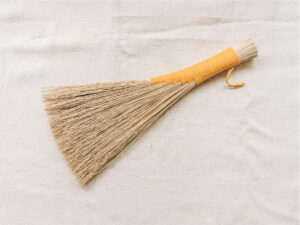 Large hand broom